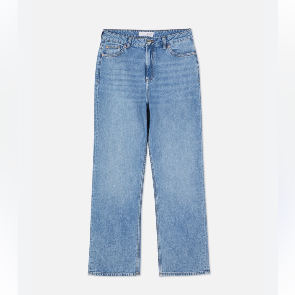 NWOT Women's Classic Blue Straight-Leg Jeans